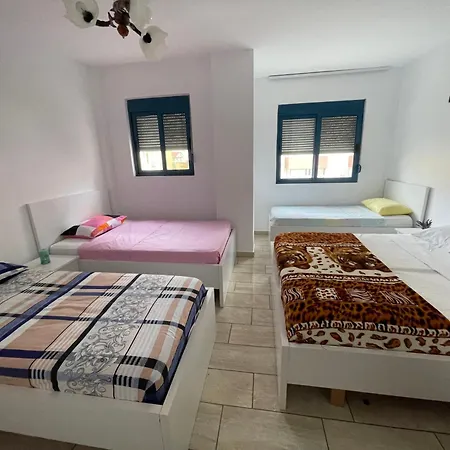 Durres Escape By Sea Apartment Golem (Tirana)